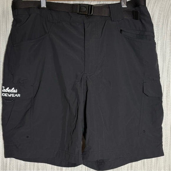 Cabela's Black Cargo Shorts with Durable Fabric size L - Picture 1 of 4
